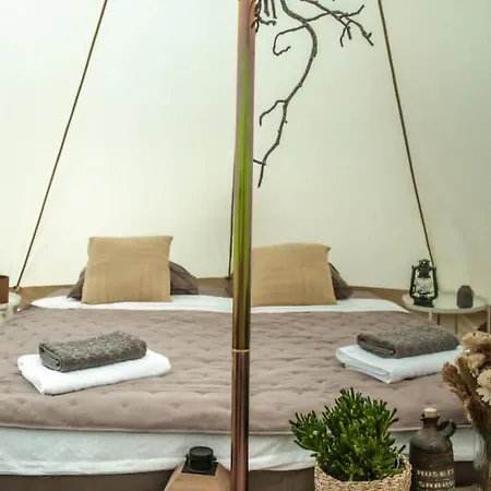 Bushcraft Glamping Mon With Stunning Sunrise View *